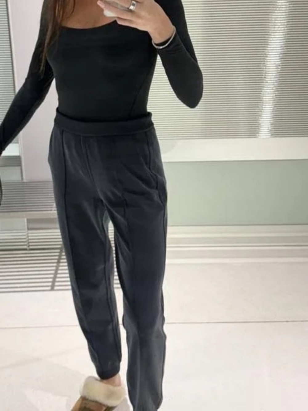 Lululemon Softstream Jogger Pants in Charcoal, Size 2